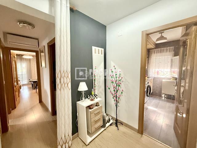 Foto a64cdba8-56f0-4060-8e9d-02caab64ff90. Piso en Villaverde Alto Madrid
