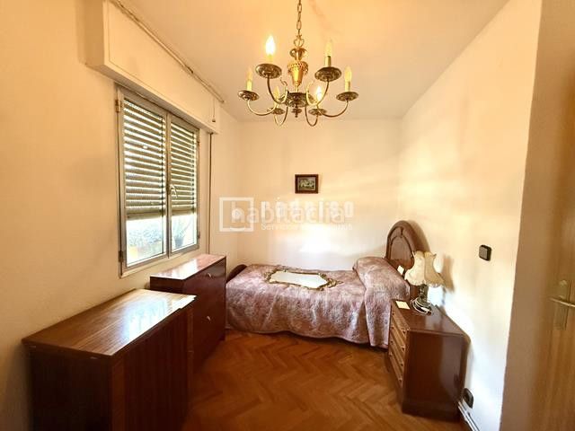 Foto 7bac221b-5930-404b-a34d-0cba126ccaf5. Pis amb piscina a Villaverde Alto Madrid