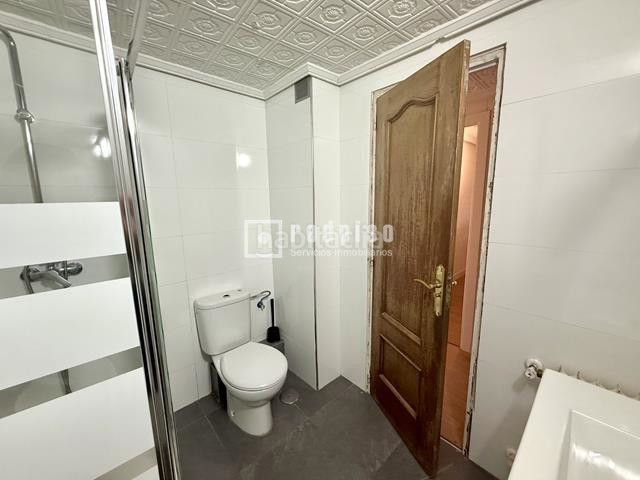 Foto 5bd63fc0-ab10-4795-b798-fa81430c9696. Pis a Villaverde Alto Madrid