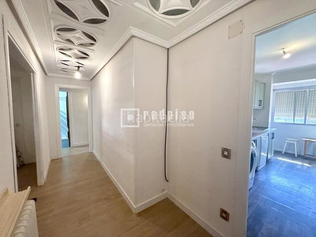 Foto ac985b46-cc2c-48cb-adc2-d86b738d13db. Pis a Villaverde Alto Madrid
