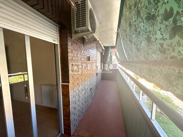 Foto bac6a60d-d1a1-4108-8167-515023370b5b. Pis a Villaverde Alto Madrid