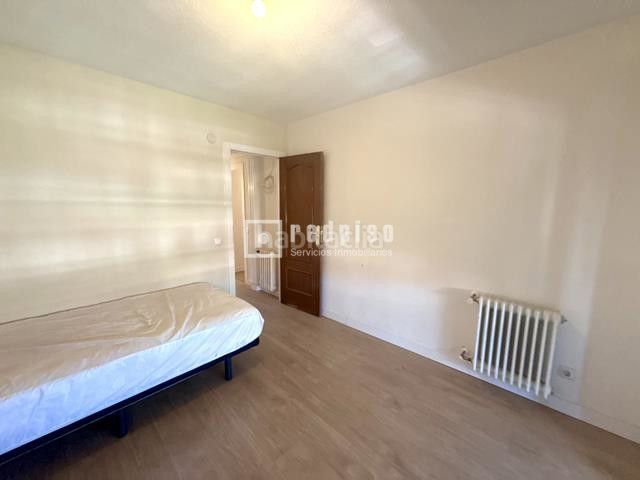 Foto d6cf16c9-78f7-487a-b827-1b1b107d5a12. Pis a Villaverde Alto Madrid