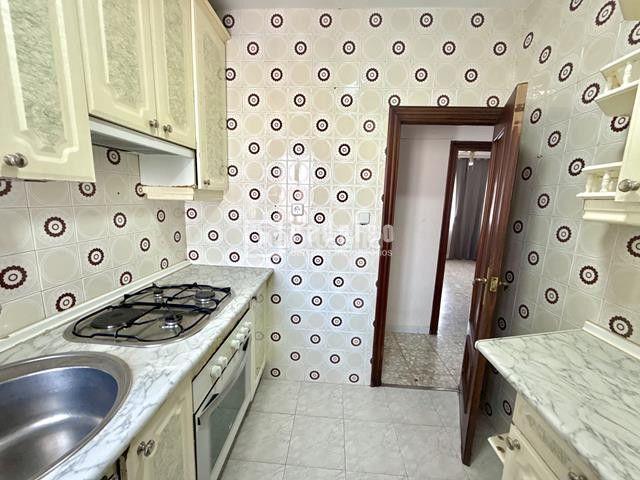 Foto 74272f92-c40d-4f13-97d5-b6b13ee70d53. Piso en Villaverde Alto Madrid