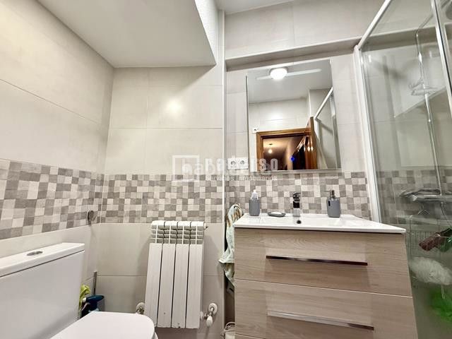 Foto 1dd39187-608b-4085-9850-7bc08fd1a55b. Piso en Villaverde Alto Madrid