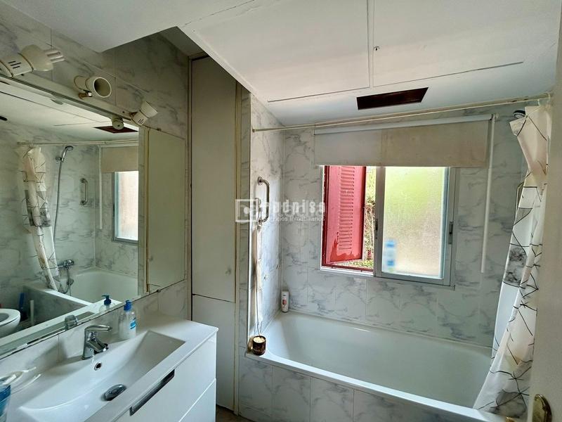 Foto 9c7b98ed-9bd6-4836-a284-d4ab46184e18. Chalet  en rivas pueblo. en Casco Histórico Rivas - Vaciamadrid