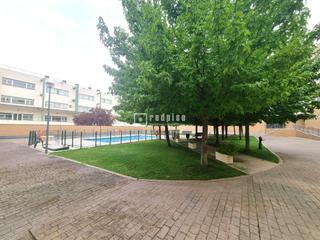 Appartement à Rivas Futura. Piso de 3 dormitorios en rivas futura.