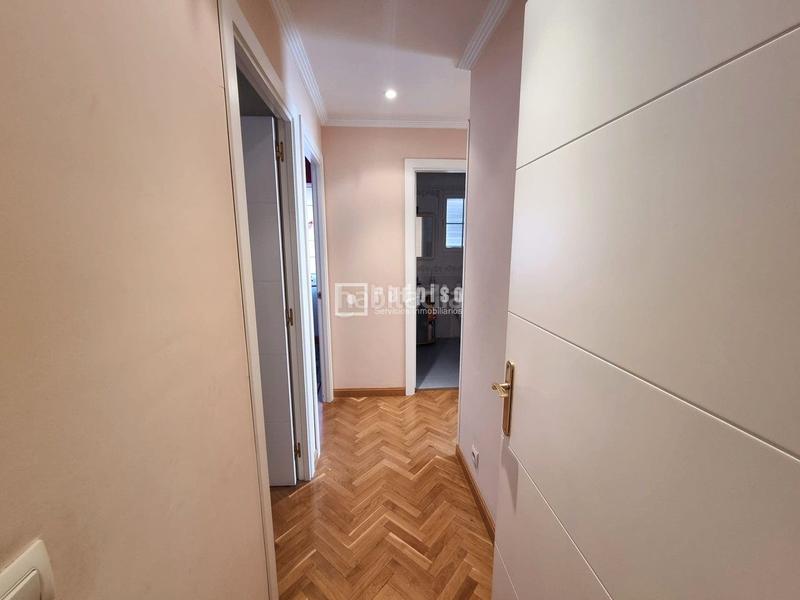 Foto c7ddd03c-5969-4296-a25f-86b1823d7df1. Chalet mit heizung parking in Centro Rivas - Vaciamadrid