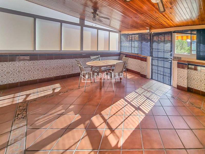 Foto 8ab30aa4-b236-42e7-81df-57fa78d450fb. Xalet amb calefacció aparcament piscina a Casco Histórico Rivas - Vaciamadrid