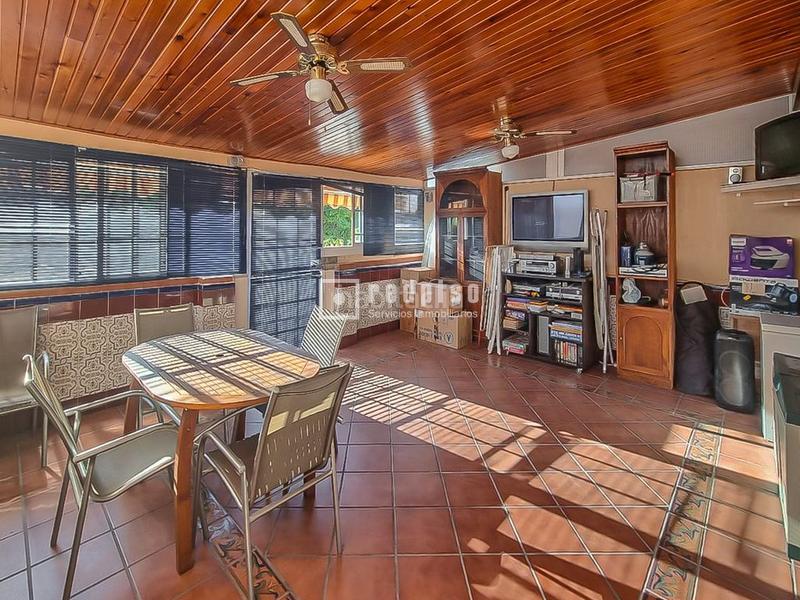 Foto 98adad1e-96e2-4625-95fe-0d2904ea15b7. Xalet amb calefacció aparcament piscina a Casco Histórico Rivas - Vaciamadrid