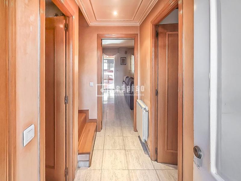 Foto bf9ad010-71e3-495d-a19c-125edebe73ae. Xalet amb calefacció aparcament piscina a Casco Histórico Rivas - Vaciamadrid