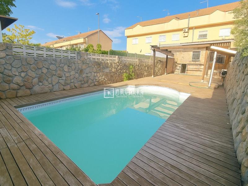 Foto f571fb82-86ad-422c-9425-40418b1223c1. Xalet amb calefacció aparcament piscina a Casco Histórico Rivas - Vaciamadrid