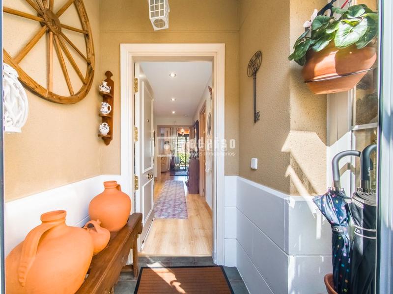 Foto 145cc158-3bc1-47cb-a4e1-97663e6a2c5b. Chalet mit heizung parking pool in Centro Rivas - Vaciamadrid