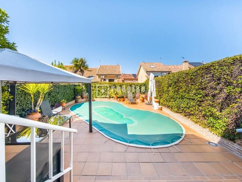 Foto 59a6a4c7-f8ad-4769-95af-c2d33510ab47. Chalet mit heizung parking pool in Centro Rivas - Vaciamadrid