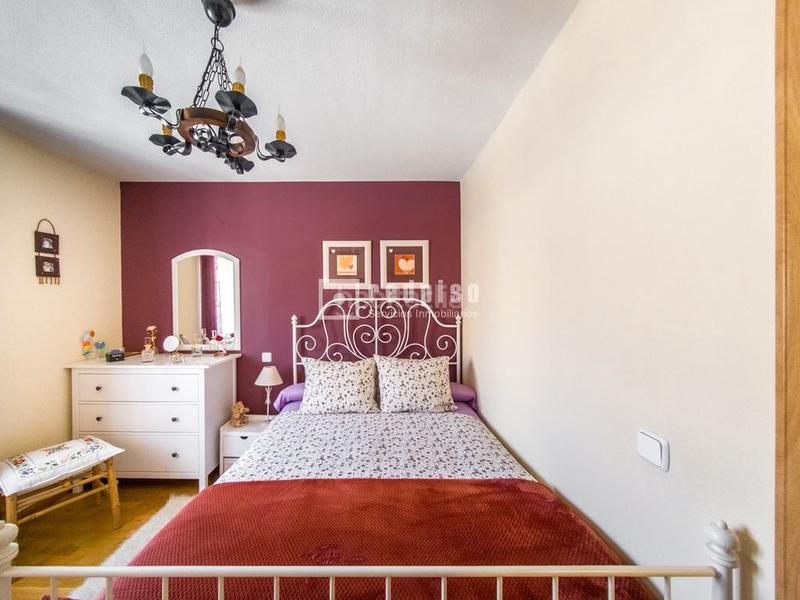 Foto 6bbf3827-33e3-415c-b6e3-faecb4b46d99. Chalet mit heizung parking pool in Centro Rivas - Vaciamadrid