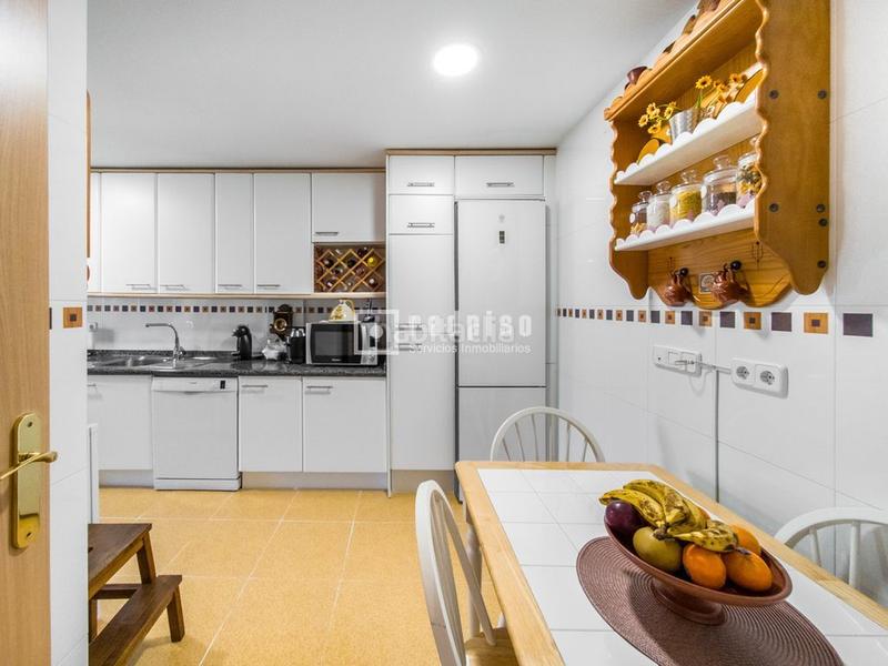 Foto aa040ab4-e491-4667-8fdf-0ccf65c64b2f. Chalet mit heizung parking pool in Centro Rivas - Vaciamadrid