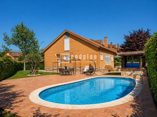 Chalet in Centro. Chalet independiente en rivas centro