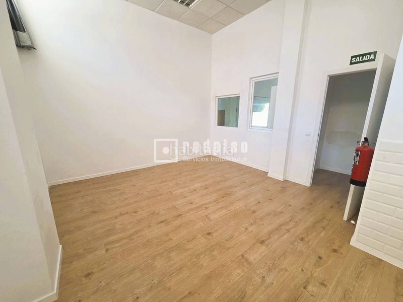 Foto df8e195e-dea2-4a85-8158-84d027809404. Lloguer local comercial a de velázquez 4 a Rivas Futura Rivas - Vaciamadrid
