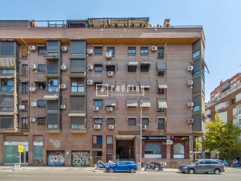 Foto 2dda215c-d439-4f9a-9d6a-fe1c701e37aa. Etagenwohnung mit heizung parking pool in Acacias Madrid