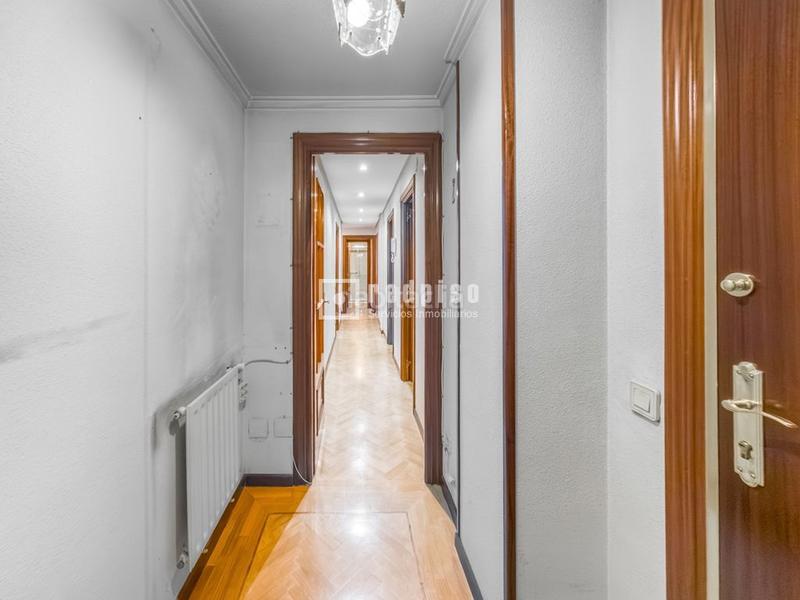 Foto 481dfccc-d5c1-4c52-97a9-95c1adfbb196. Etagenwohnung mit heizung parking pool in Acacias Madrid