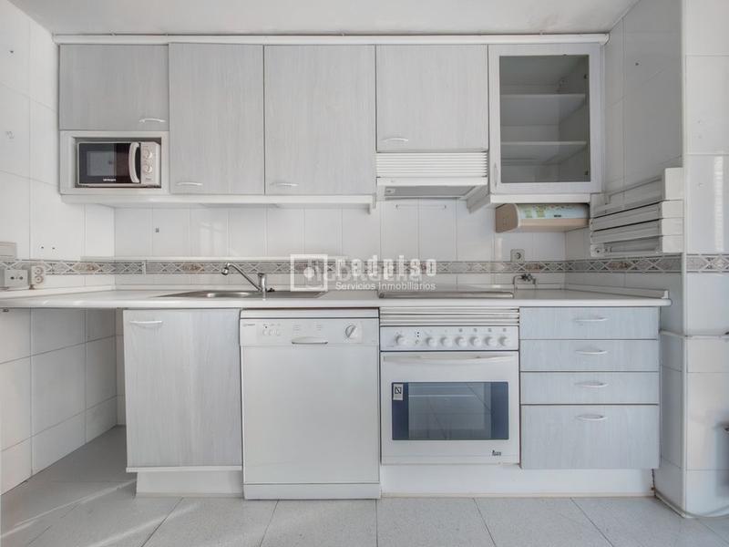 Foto e40547cb-557b-4ddc-bfff-63d1f4ce1871. Etagenwohnung mit heizung parking pool in Acacias Madrid