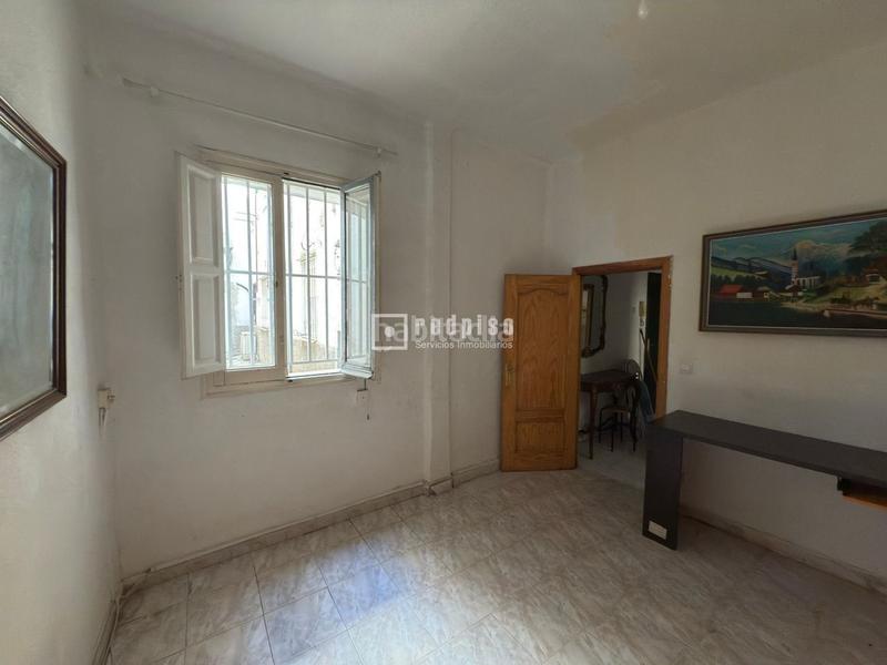 Foto e1cca935-4fad-475f-a90a-70fa394e184d. Pis a Acacias Madrid