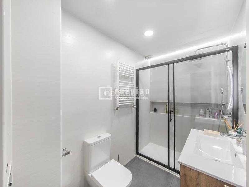 Foto 730fb586-5d38-4561-8b6b-404e87bd393f. Etagenwohnung mit heizung in Acacias Madrid