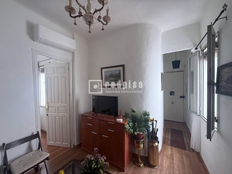 Foto 697cf574-4b8f-4afe-8d32-7300db472970. Pis amb calefacció a Acacias Madrid