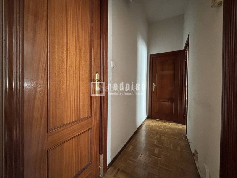 Foto 49e48201-147d-4821-b0f8-00653b163ec9. Àtic amb calefacció a Acacias Madrid