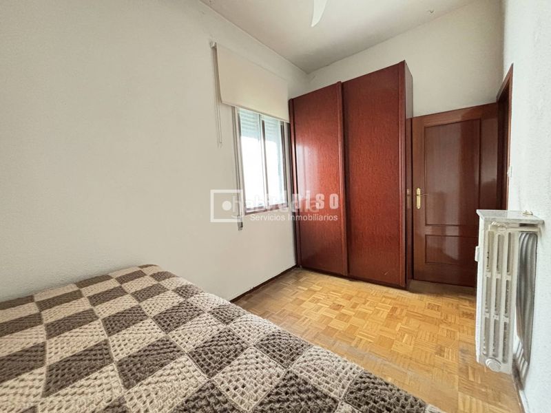 Foto c9149059-b6e8-4d67-929c-d749d18682c0. Àtic amb calefacció a Acacias Madrid