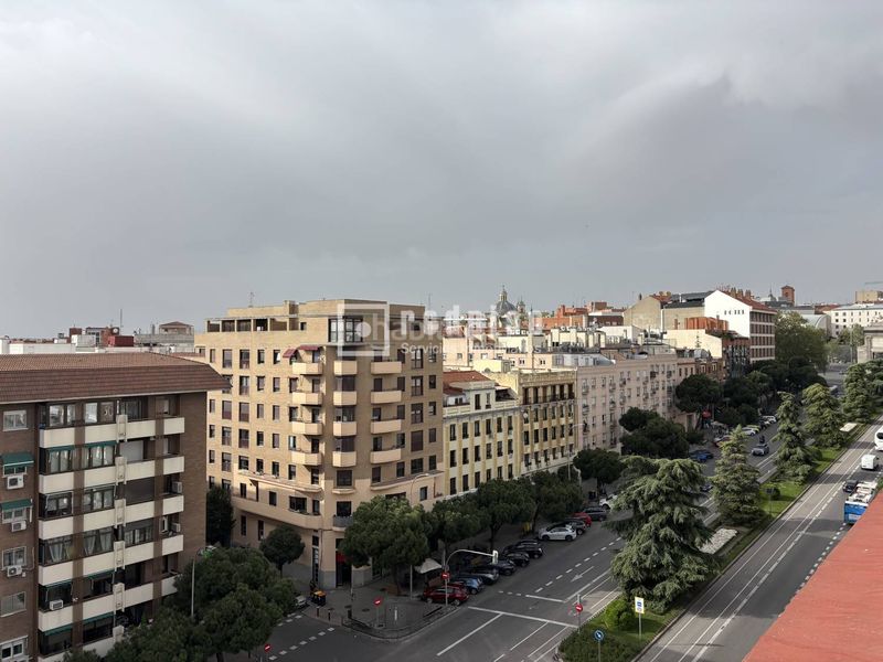 Foto ccac881a-36d8-4140-9a72-fe04bfccf9cb. Àtic amb calefacció a Acacias Madrid