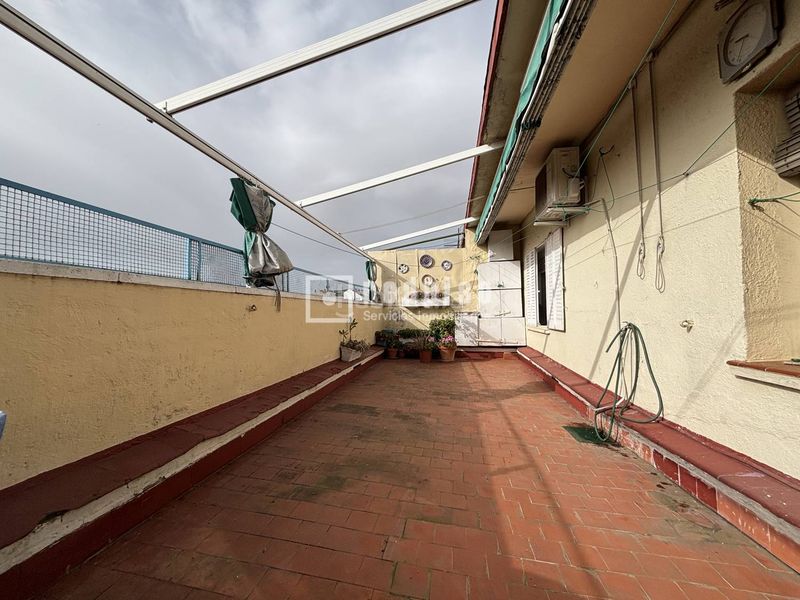 Foto cf0872ac-cd76-4ae1-8ec9-431cb95fd182. Àtic amb calefacció a Acacias Madrid