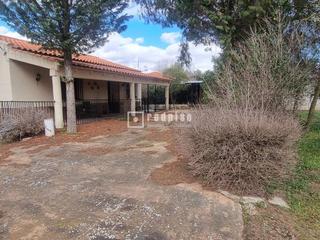 Casa a Villarrobledo. Finca rústica en villarrobledo, albacete.