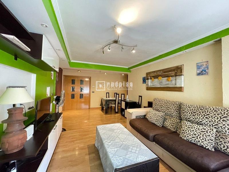 Foto a2dff7b4-3804-4164-9772-7693623d0e64. Piso zona parque granada en Veredillas Torrejón de Ardoz