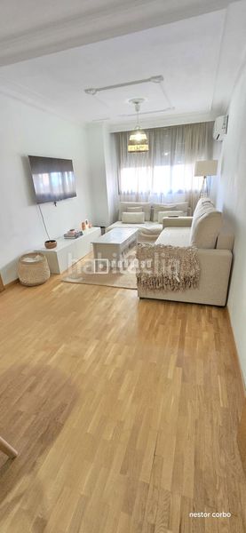Foto 854d2017-42c2-4f37-887c-e0aad72f848a. Pis amb calefacció aparcament piscina a Centro Torrejón de Ardoz