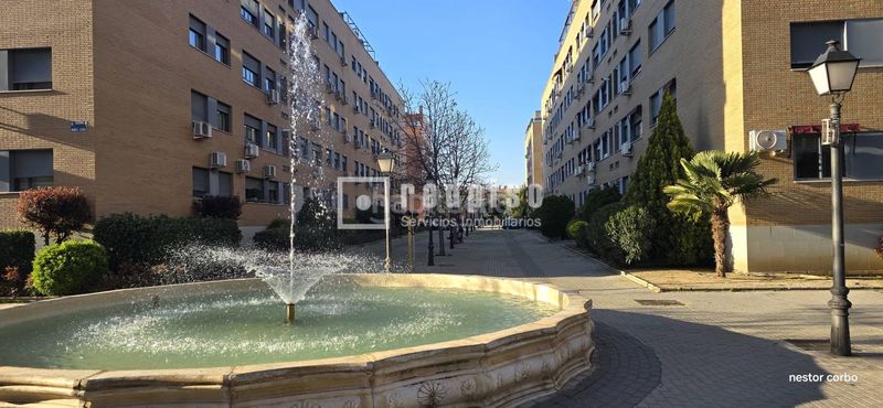Foto f46fdfe3-af15-43b6-b8db-f6912c6ace79. Pis amb calefacció aparcament piscina a Centro Torrejón de Ardoz