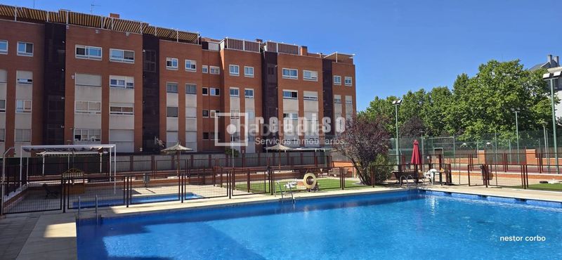 Foto 7dc0e66f-b609-4c65-8684-e1a730c7ffcb. Pis amb calefacció aparcament piscina a Centro Torrejón de Ardoz