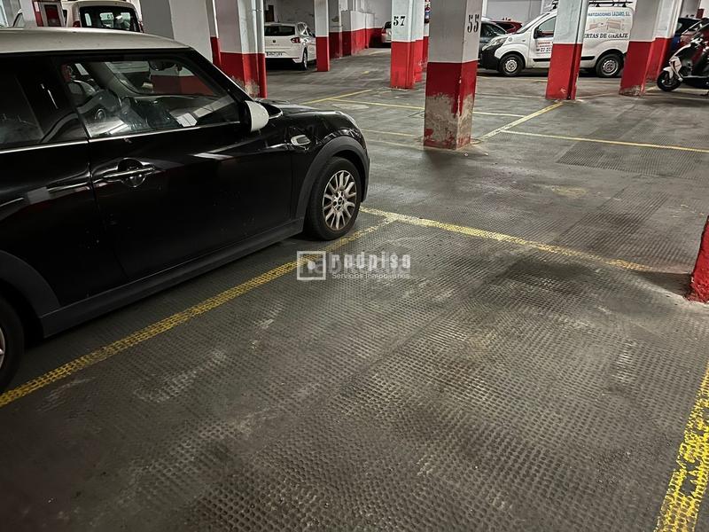 Foto d648b6a5-9fac-4ede-9055-b67e2f57e185. Posto auto in Opañel Madrid