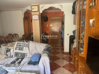 Pis a Los Cármenes. Piso en venta en calle vía carpetana