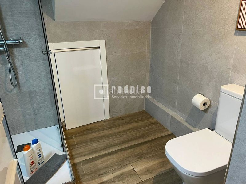 Foto ef9a3be2-8bbf-4560-bab1-d09fc6365b79. Estudi a San Isidro Madrid