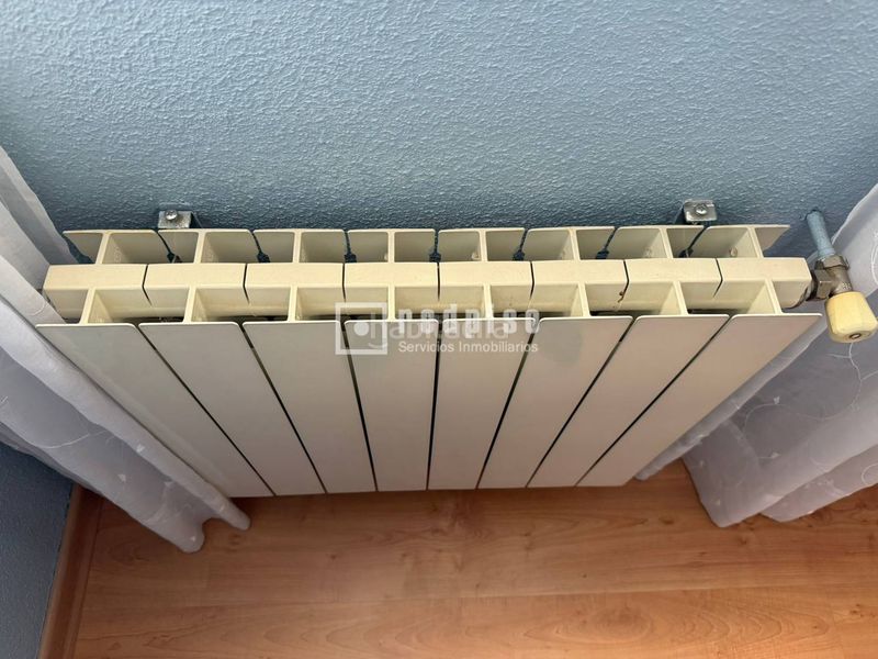 Foto c4099766-99b0-4725-8698-206054208fb3. Pis amb calefacció a Lucero Madrid