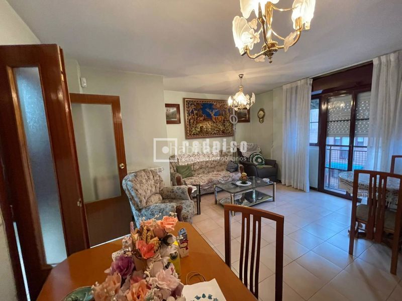 Foto 3c84fb99-5cb3-460d-8d97-37546f6413d2. Pis amb calefacció a San Isidro Madrid