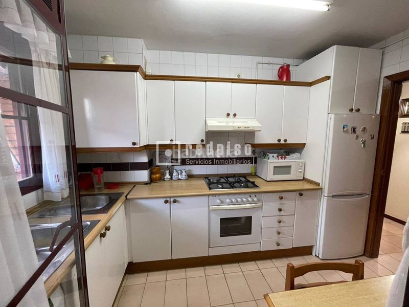 Foto aaf0a22c-ffb2-4b70-b217-9e9640c78956. Pis amb calefacció a San Isidro Madrid