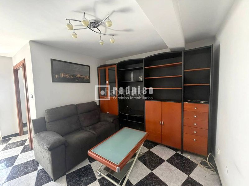 Foto c5ac3a7c-c45d-40aa-9d87-e5985e789576. Pis a San Isidro Madrid