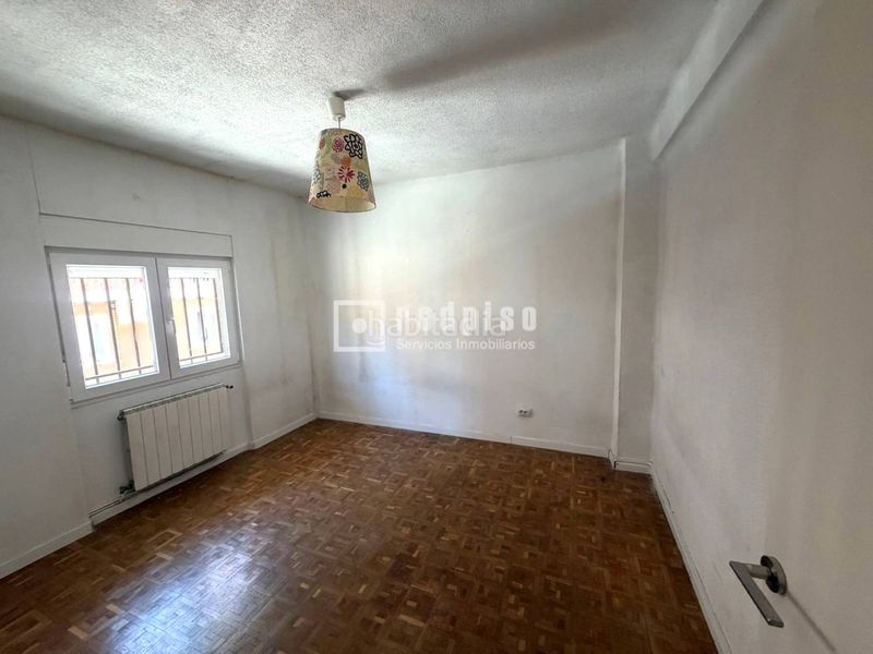 Foto 48662ed5-6094-4039-ab59-24fbd2970cce. Pis a San Isidro Madrid