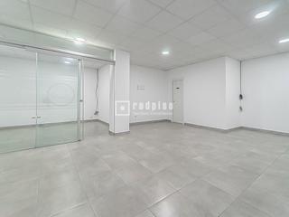 Lloguer Local Comercial a Bellavistas-Hipercor