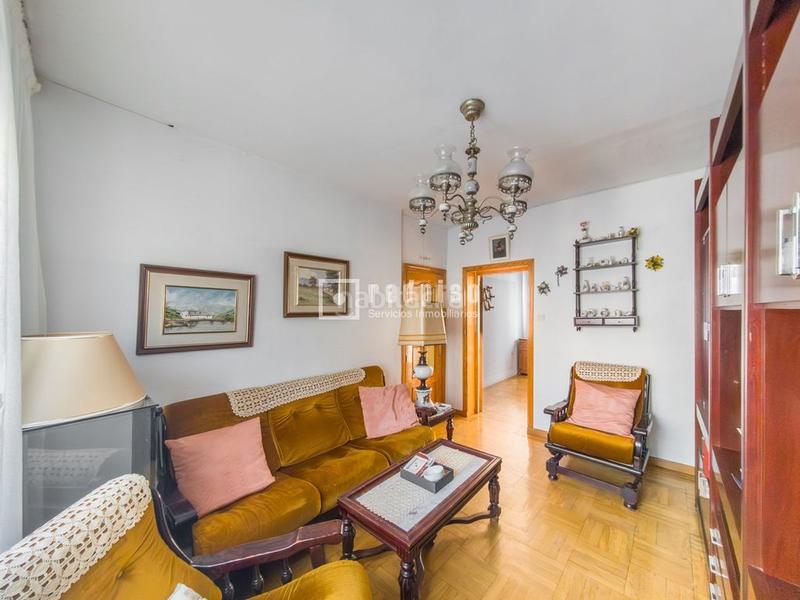 Foto 83dcb4d5-aa7c-4c0b-85a3-9b1450a96f33. Appartamento con riscaldamento in Valderas-Los Castillos Alcorcón