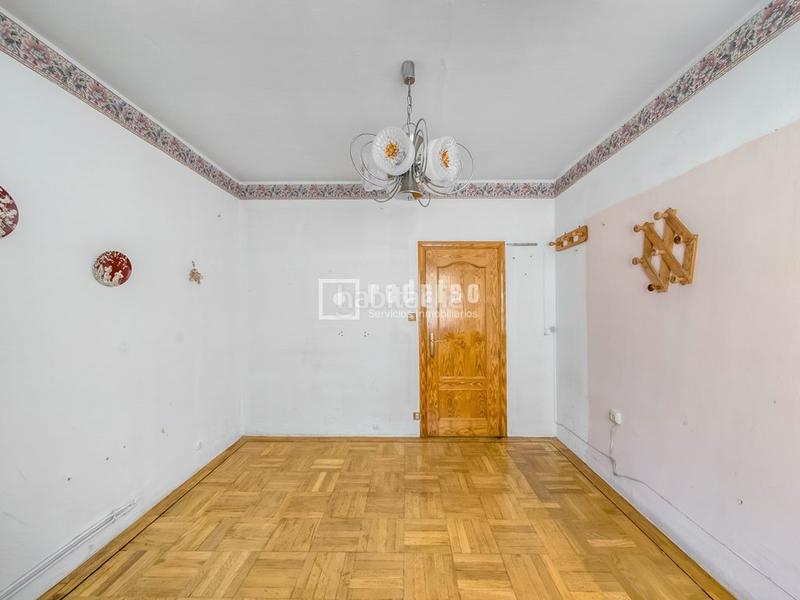 Foto f6cd717e-f285-4f83-ae59-2fe133461a74. Appartamento con riscaldamento in Valderas-Los Castillos Alcorcón