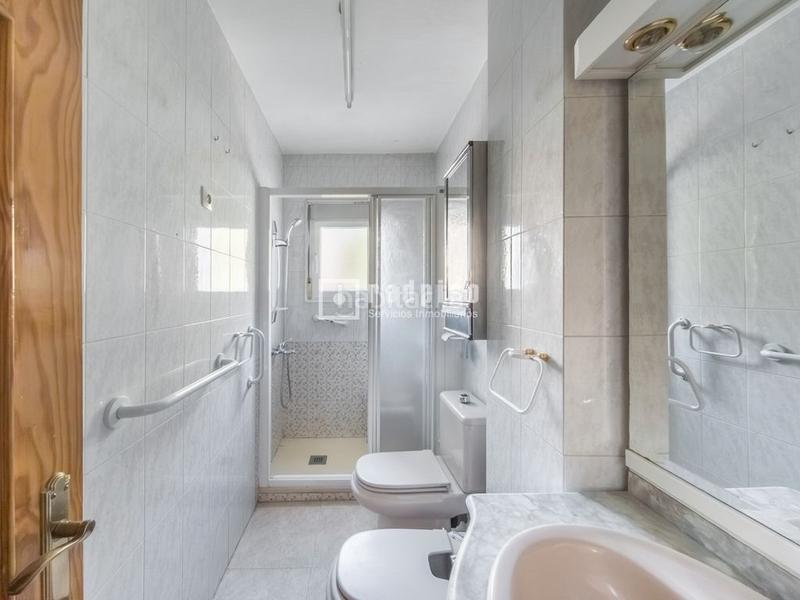Foto 0b0210c6-1bbb-4d69-aa6e-6c005ce45e2e. Piso en Valderas-Los Castillos Alcorcón
