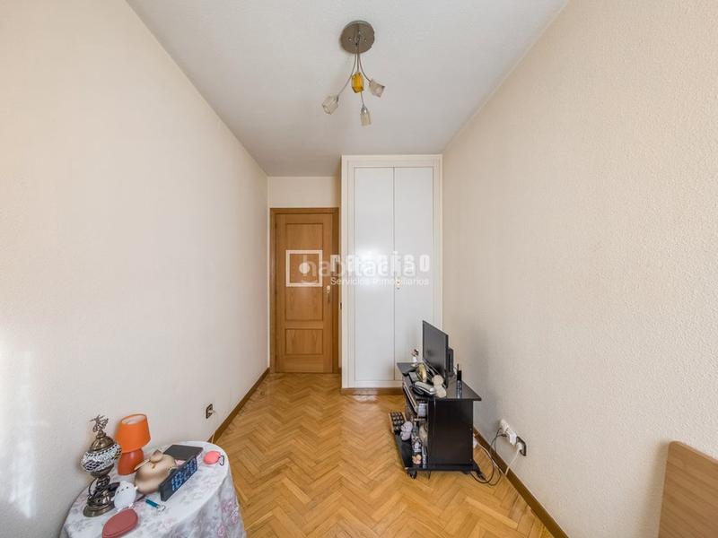 Foto f7b00695-7980-442b-9764-c6258fa2fa77. Appartement avec chauffage piscine dans Valderas-Los Castillos Alcorcón