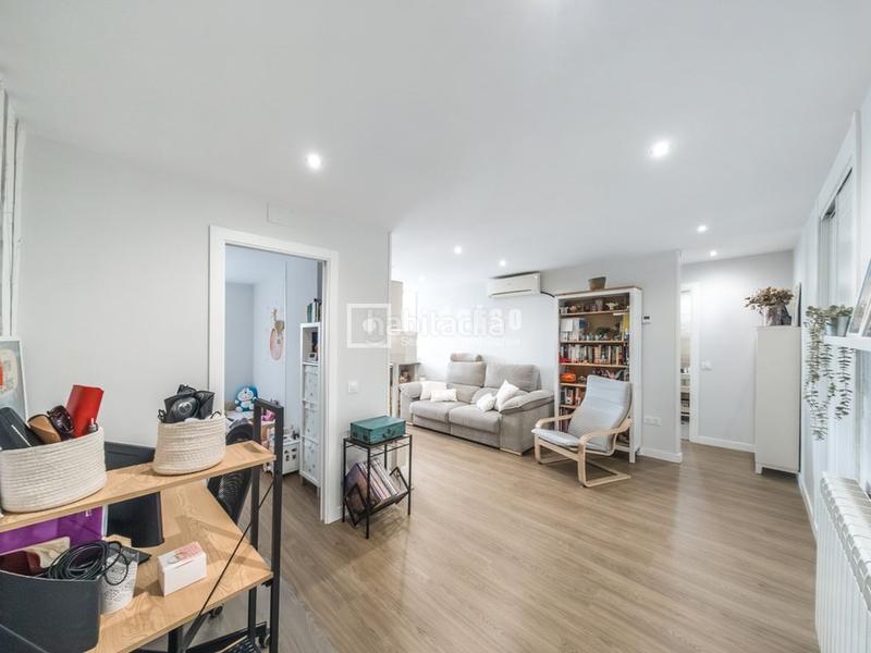 Foto 46d9e8da-bac2-4f1c-b584-bf5c14a00069. Appartement avec chauffage piscine dans Valderas-Los Castillos Alcorcón